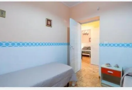 Adele 巴尼阿尼奥内